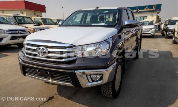Acheter Import Voiture Toyota Hilux Autre à Import - Dubai, A'ana Acheter Import Voiture Toyota Hilux Autre à Import - Dubai, A'ana