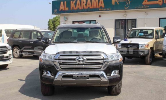 Buy Import Toyota Land Cruiser Black Car in Import - Dubai in A'ana Buy Import Toyota Land Cruiser Black Car in Import - Dubai in A'ana