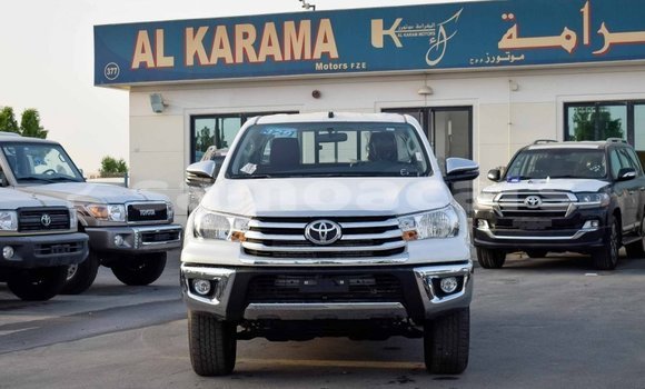 Buy Import Toyota Hilux White Car in Import - Dubai in A'ana Buy Import Toyota Hilux White Car in Import - Dubai in A'ana