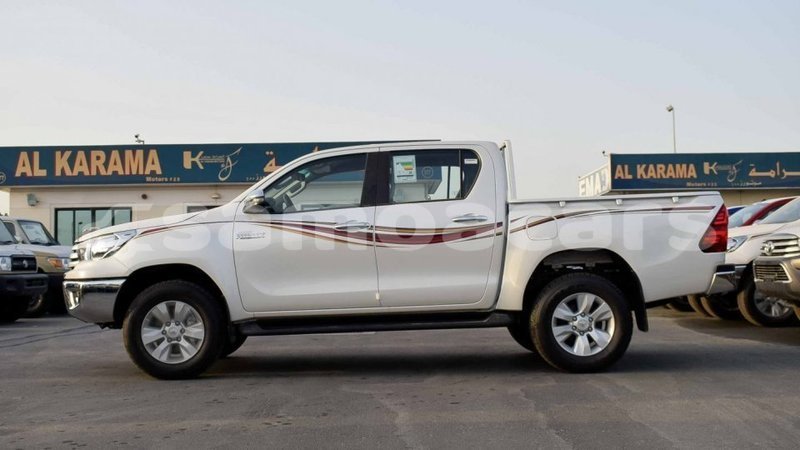 Big with watermark toyota hilux a ana import dubai 3655