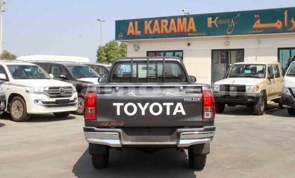 Acheter Import Voiture Toyota Hilux Autre à Import - Dubai, A'ana Acheter Import Voiture Toyota Hilux Autre à Import - Dubai, A'ana