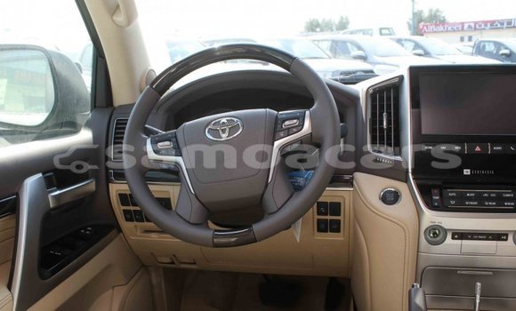 Acheter Import Voiture Toyota Hilux Autre à Import - Dubai, A'ana Acheter Import Voiture Toyota Hilux Autre à Import - Dubai, A'ana