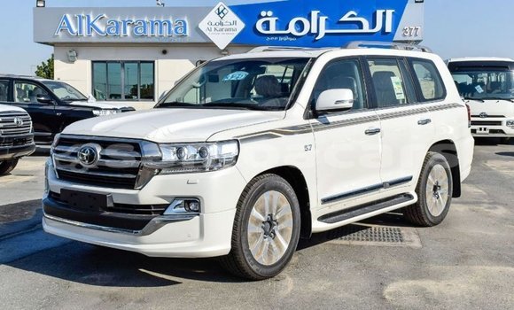 Buy Import Toyota Land Cruiser White Car in Import - Dubai in A'ana Buy Import Toyota Land Cruiser White Car in Import - Dubai in A'ana