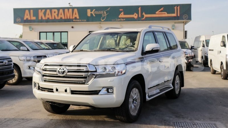 Big with watermark toyota land cruiser a ana import dubai 3666