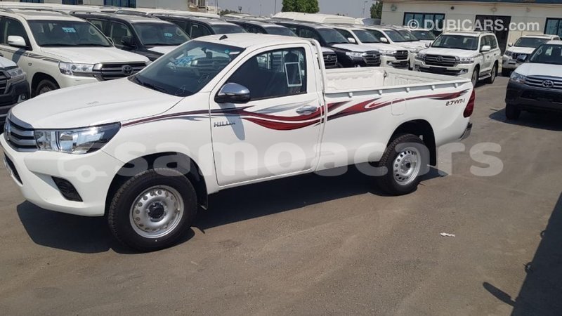 Big with watermark toyota hilux a ana import dubai 3667