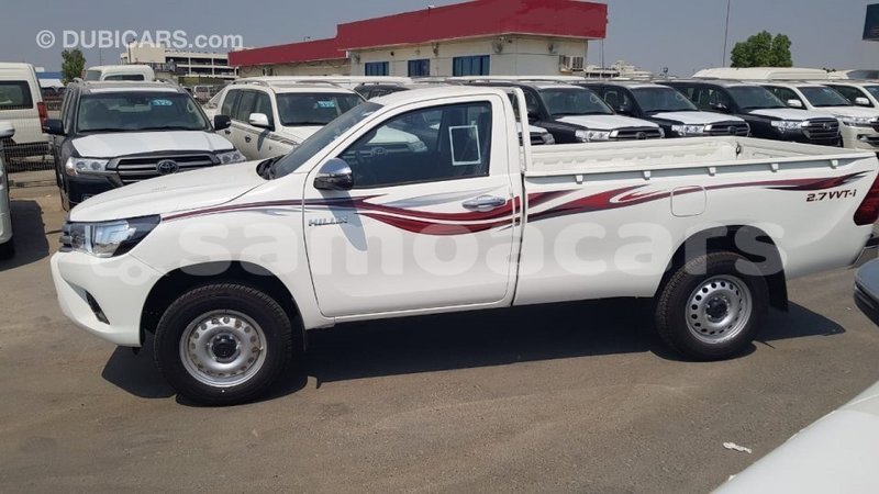 Big with watermark toyota hilux a ana import dubai 3667