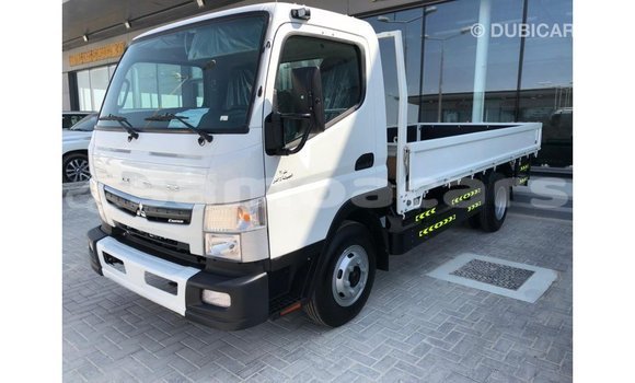 Buy Import Mitsubishi Carisma White Car in Import - Dubai in A'ana Buy Import Mitsubishi Carisma White Car in Import - Dubai in A'ana