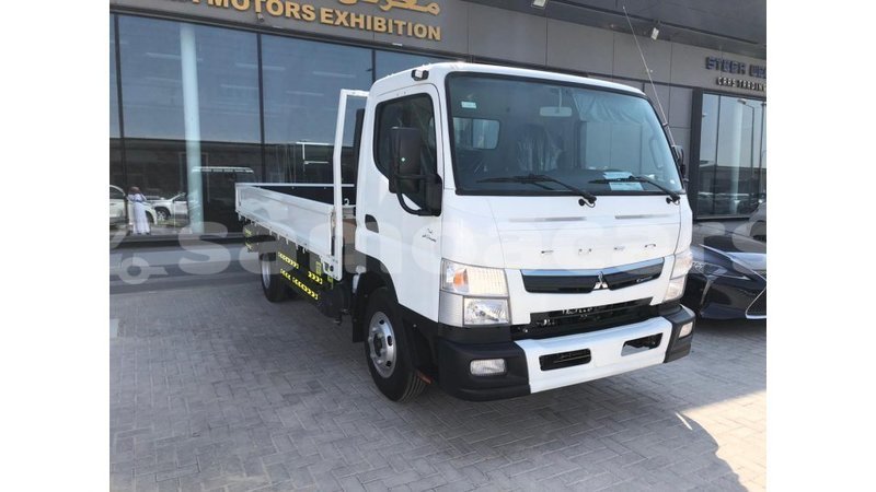 Big with watermark mitsubishi carisma a ana import dubai 3676