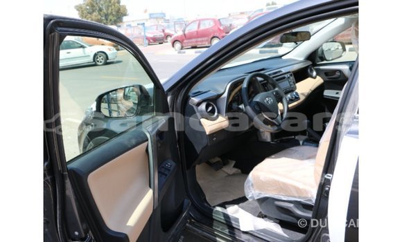 Acheter Import Voiture Toyota RAV4 Autre à Import - Dubai, A'ana Acheter Import Voiture Toyota RAV4 Autre à Import - Dubai, A'ana
