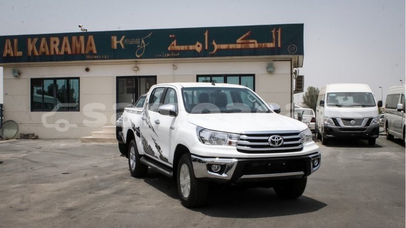 Big with watermark toyota hilux a ana import dubai 3679