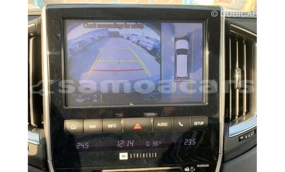 Acheter Import Voiture Toyota Land Cruiser Noir à Import - Dubai, A'ana Acheter Import Voiture Toyota Land Cruiser Noir à Import - Dubai, A'ana