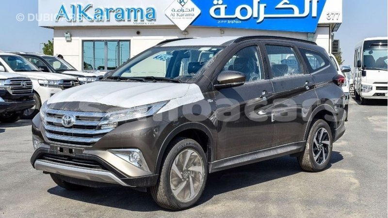 Big with watermark toyota rush a ana import dubai 3696