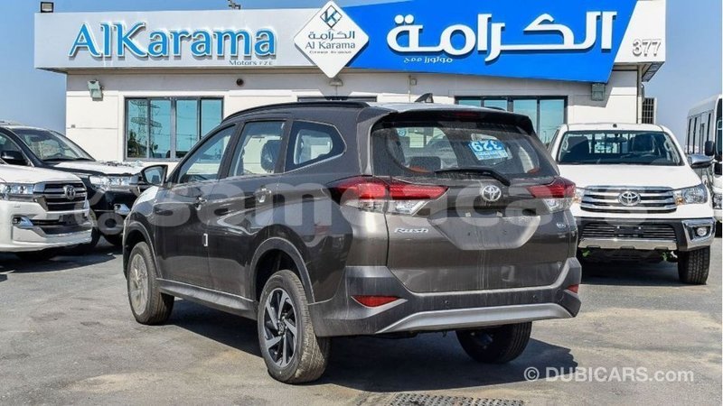 Big with watermark toyota rush a ana import dubai 3696