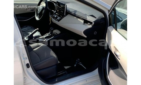 Acheter Import Voiture Toyota Corolla Blanc à Import - Dubai, A'ana Acheter Import Voiture Toyota Corolla Blanc à Import - Dubai, A'ana