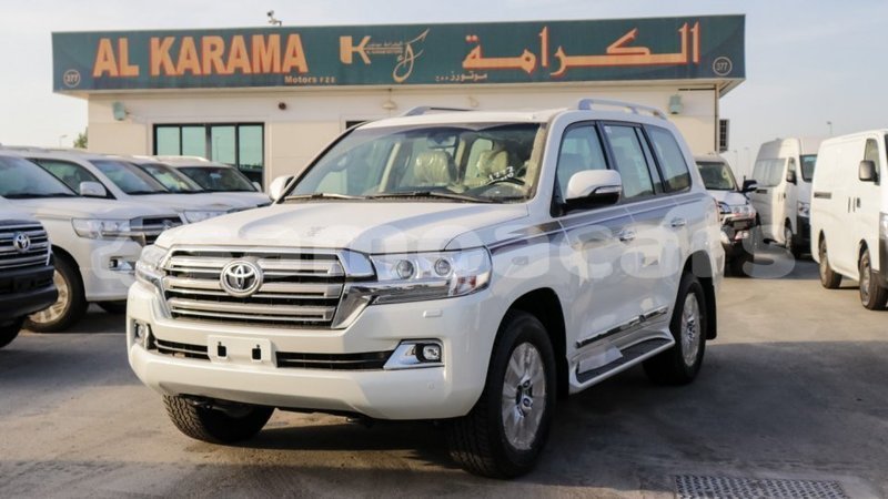 Big with watermark toyota land cruiser a ana import dubai 3703