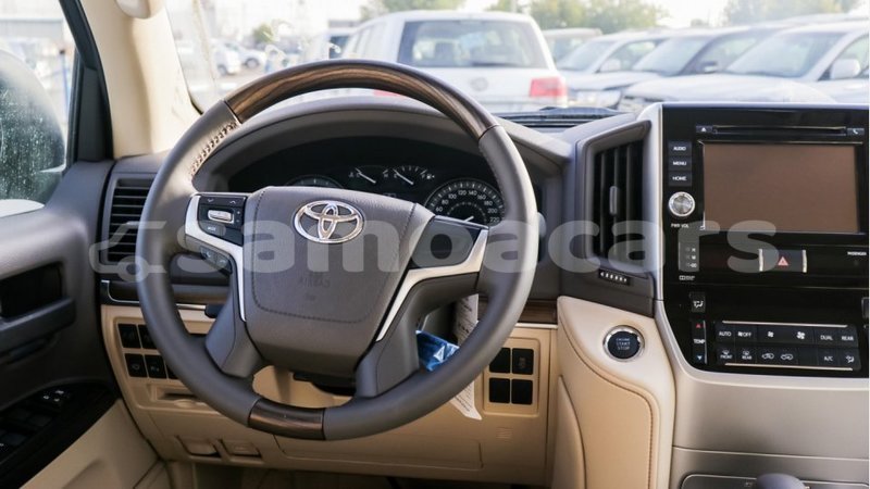 Big with watermark toyota land cruiser a ana import dubai 3703