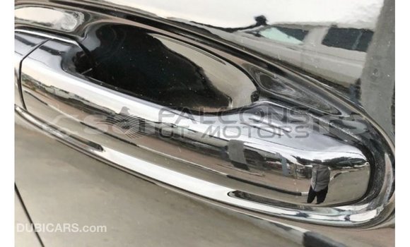 Acheter Import Voiture Toyota Prado Noir à Import - Dubai, A'ana Acheter Import Voiture Toyota Prado Noir à Import - Dubai, A'ana