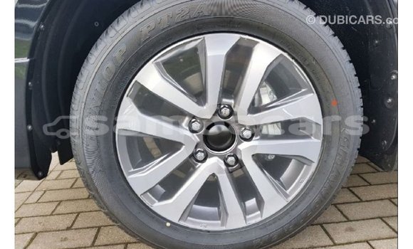 Acheter Import Voiture Toyota Land Cruiser Noir à Import - Dubai, A'ana Acheter Import Voiture Toyota Land Cruiser Noir à Import - Dubai, A'ana