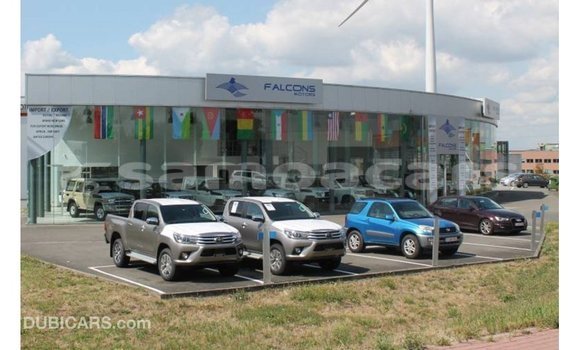 Acheter Import Voiture Toyota Prado Noir à Import - Dubai, A'ana Acheter Import Voiture Toyota Prado Noir à Import - Dubai, A'ana
