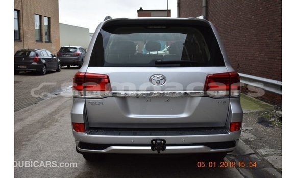 Buy Import Toyota Land Cruiser Other Car in Import - Dubai in A'ana Buy Import Toyota Land Cruiser Other Car in Import - Dubai in A'ana