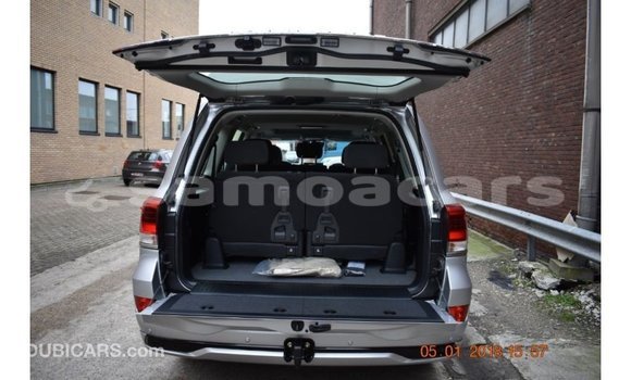 Buy Import Toyota Land Cruiser Other Car in Import - Dubai in A'ana Buy Import Toyota Land Cruiser Other Car in Import - Dubai in A'ana
