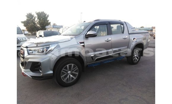 Buy Import Toyota Hilux Other Car in Import - Dubai in A'ana Buy Import Toyota Hilux Other Car in Import - Dubai in A'ana