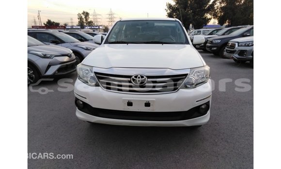 Buy Import Toyota Fortuner White Car in Import - Dubai in A'ana Buy Import Toyota Fortuner White Car in Import - Dubai in A'ana
