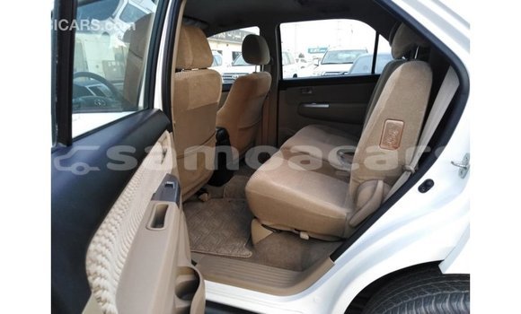 Buy Import Toyota Fortuner White Car in Import - Dubai in A'ana Buy Import Toyota Fortuner White Car in Import - Dubai in A'ana