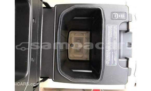 Buy Import Toyota Land Cruiser Other Car in Import - Dubai in A'ana Buy Import Toyota Land Cruiser Other Car in Import - Dubai in A'ana