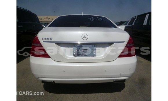 Buy Import Mercedes-Benz 190 White Car in Import - Dubai in A'ana Buy Import Mercedes-Benz 190 White Car in Import - Dubai in A'ana