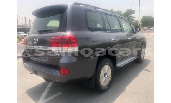 Buy Import Toyota Land Cruiser Other Car in Import - Dubai in A'ana Buy Import Toyota Land Cruiser Other Car in Import - Dubai in A'ana