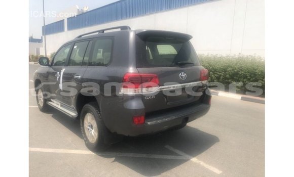 Buy Import Toyota Land Cruiser Other Car in Import - Dubai in A'ana Buy Import Toyota Land Cruiser Other Car in Import - Dubai in A'ana