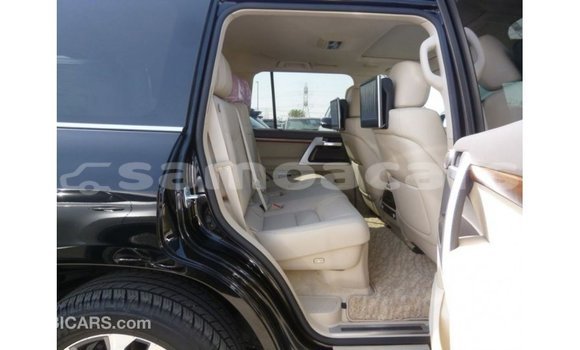 Buy Import Toyota Land Cruiser Black Car in Import - Dubai in A'ana Buy Import Toyota Land Cruiser Black Car in Import - Dubai in A'ana