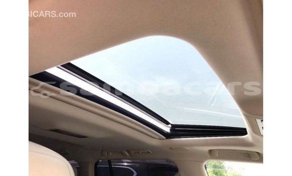 Buy Import Toyota Land Cruiser White Car in Import - Dubai in A'ana Buy Import Toyota Land Cruiser White Car in Import - Dubai in A'ana