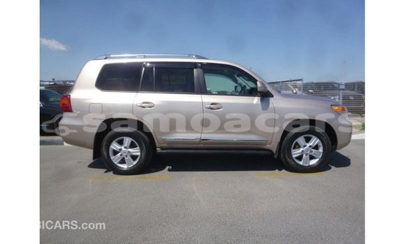 Buy Import Toyota Land Cruiser Other Car in Import - Dubai in A'ana Buy Import Toyota Land Cruiser Other Car in Import - Dubai in A'ana