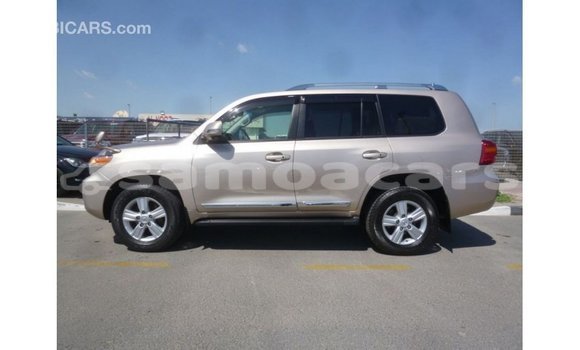 Buy Import Toyota Land Cruiser Other Car in Import - Dubai in A'ana Buy Import Toyota Land Cruiser Other Car in Import - Dubai in A'ana
