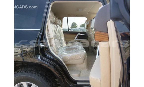 Buy Import Toyota Land Cruiser Black Car in Import - Dubai in A'ana Buy Import Toyota Land Cruiser Black Car in Import - Dubai in A'ana