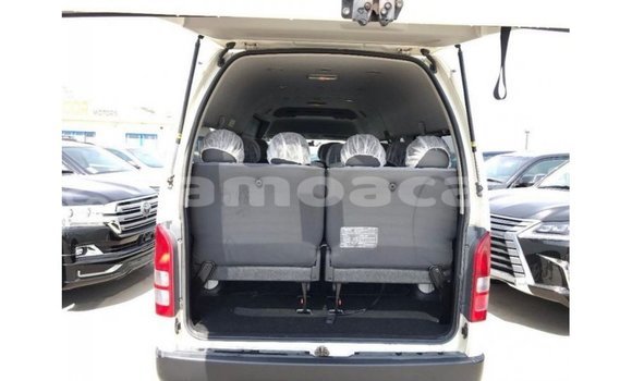 Buy Import Toyota Hiace White Car in Import - Dubai in A'ana Buy Import Toyota Hiace White Car in Import - Dubai in A'ana