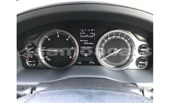 Buy Import Toyota Land Cruiser White Car in Import - Dubai in A'ana Buy Import Toyota Land Cruiser White Car in Import - Dubai in A'ana