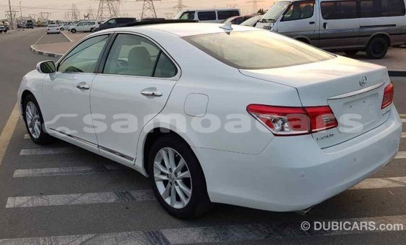 Acheter Import Voiture Lexus ES Blanc à Import - Dubai, A'ana Acheter Import Voiture Lexus ES Blanc à Import - Dubai, A'ana