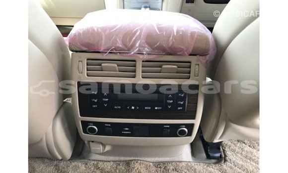 Buy Import Toyota Land Cruiser White Car in Import - Dubai in A'ana Buy Import Toyota Land Cruiser White Car in Import - Dubai in A'ana