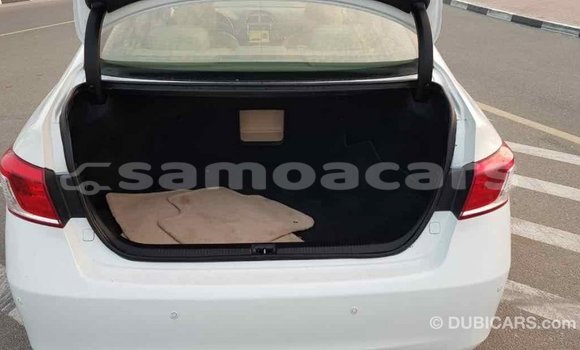 Acheter Import Voiture Lexus ES Blanc à Import - Dubai, A'ana Acheter Import Voiture Lexus ES Blanc à Import - Dubai, A'ana