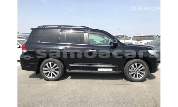 Buy Import Toyota Land Cruiser Black Car in Import - Dubai in A'ana Buy Import Toyota Land Cruiser Black Car in Import - Dubai in A'ana