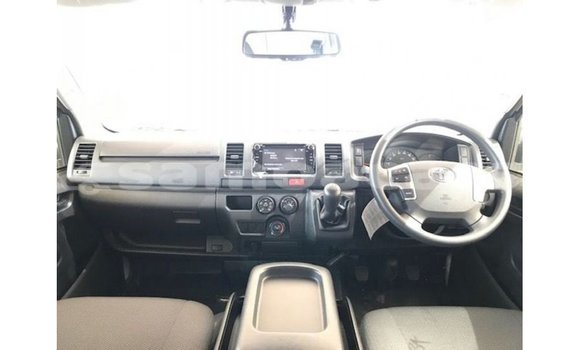 Buy Import Toyota Hiace White Car in Import - Dubai in A'ana Buy Import Toyota Hiace White Car in Import - Dubai in A'ana