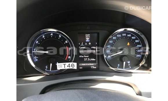 Buy Import Toyota Corolla White Car in Import - Dubai in A'ana Buy Import Toyota Corolla White Car in Import - Dubai in A'ana