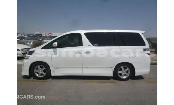 Acheter Import Voiture Toyota Vellfire Blanc à Import - Dubai, A'ana Acheter Import Voiture Toyota Vellfire Blanc à Import - Dubai, A'ana
