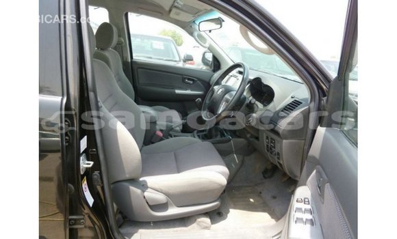 Buy Import Toyota Hilux Black Car in Import - Dubai in A'ana Buy Import Toyota Hilux Black Car in Import - Dubai in A'ana