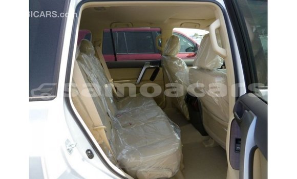 Buy Import Toyota Prado White Car in Import - Dubai in A'ana Buy Import Toyota Prado White Car in Import - Dubai in A'ana