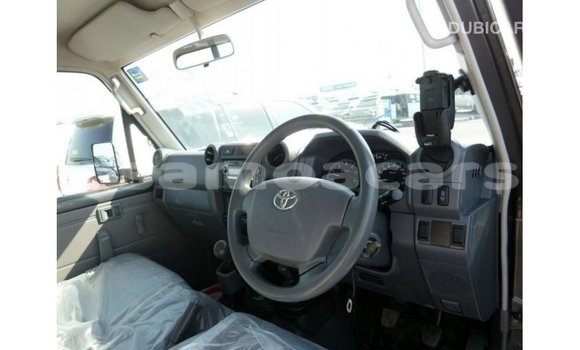 Buy Import Toyota Land Cruiser Other Car in Import - Dubai in A'ana Buy Import Toyota Land Cruiser Other Car in Import - Dubai in A'ana