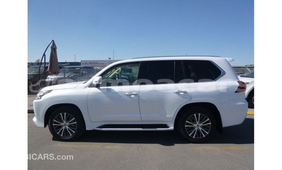 Buy Import Lexus LX White Car in Import - Dubai in A'ana Buy Import Lexus LX White Car in Import - Dubai in A'ana